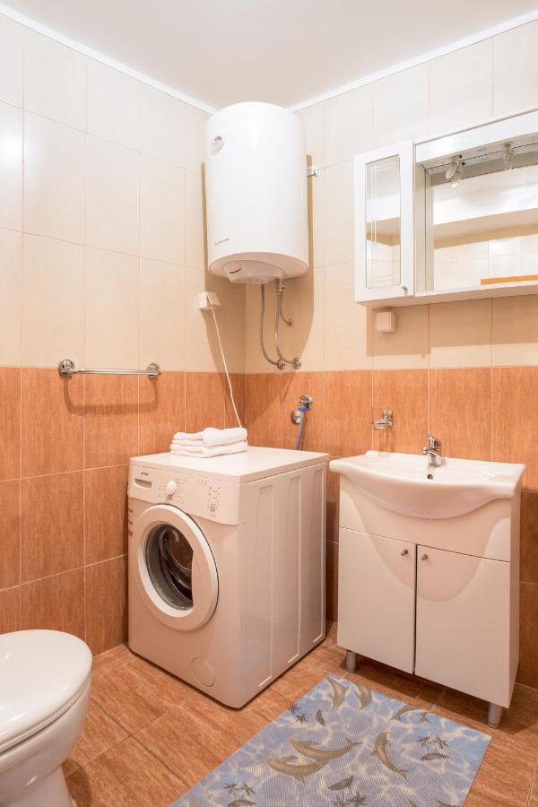 Bologna Apartments บุดวา ภายนอก รูปภาพ